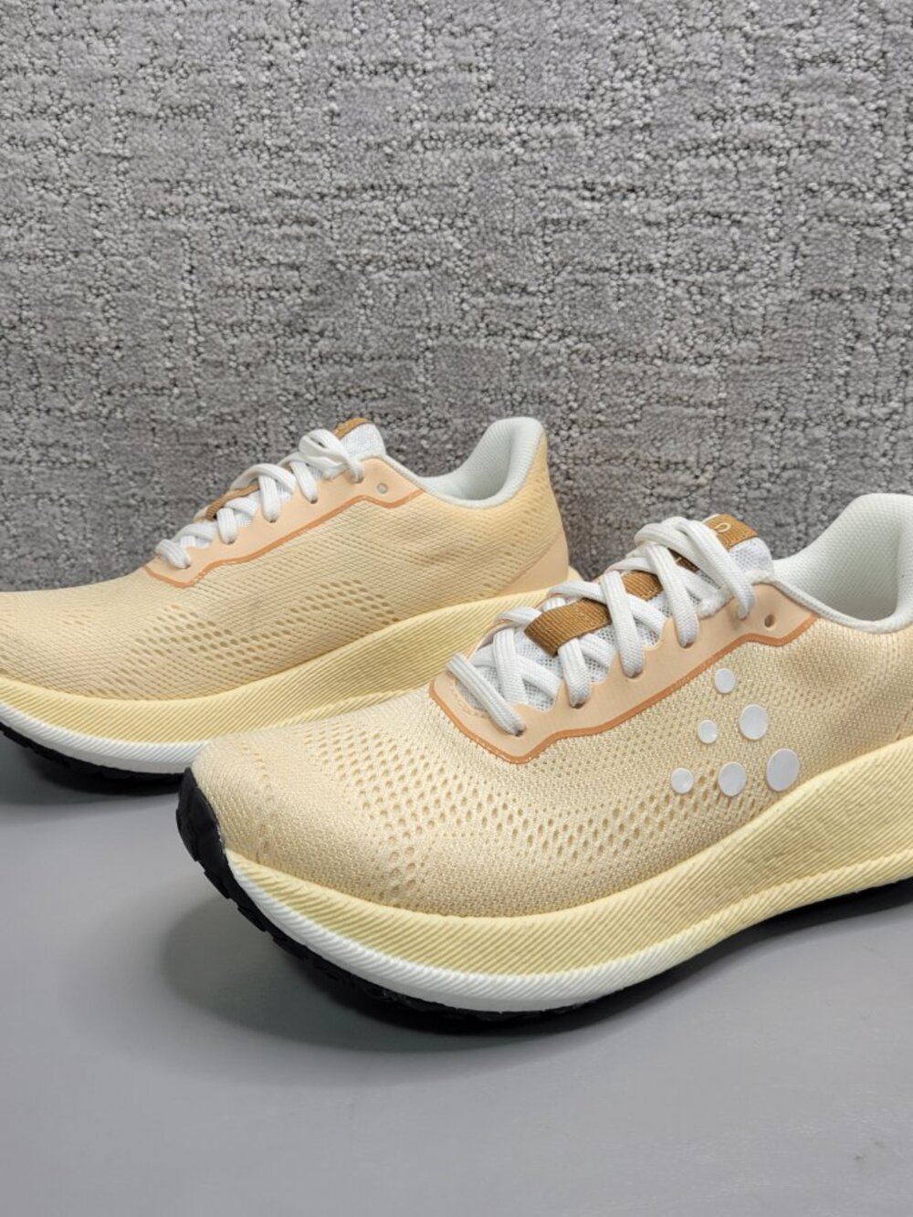 Craft Sportwear Pacer 2 Womens Size US 7 Taupe PX Foam Lightweight Running Shoes - Picture 6 of 14